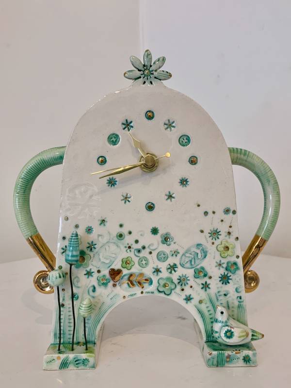 - a Ceramic by Sarah McCormack, measuring 21 x 20 cm (H x W) £185